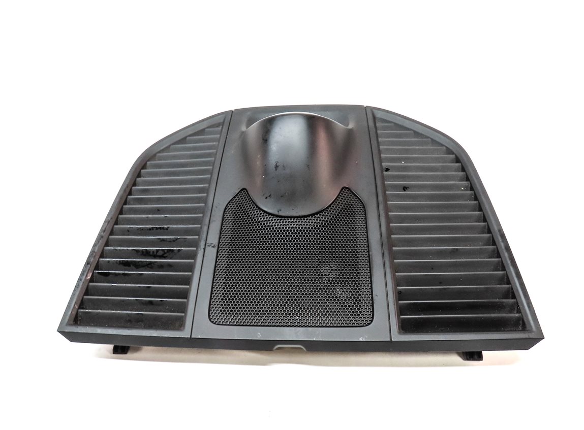 Thumbnail 4: 2018 PORSCHE MACAN (95B) FRONT DASH CLOCK w/ SURROUND SPEAKER GRILLE TRIM