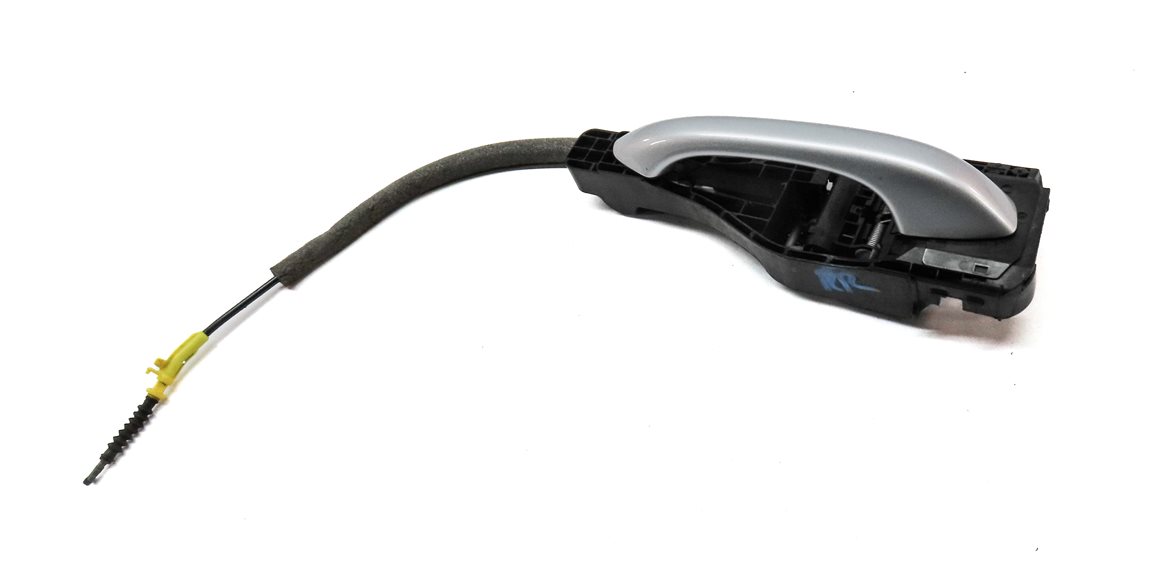 Thumbnail 2: 2015-2019 PORSCHE MACAN (95B) REAR RIGHT EXTERIOR DOOR HANDLE (Silver)