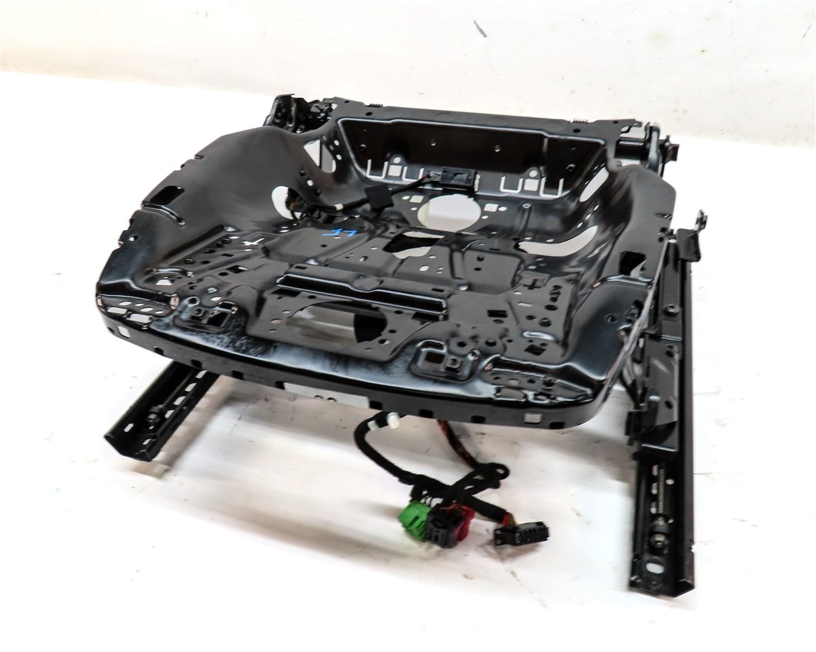 2015-2018 PORSCHE MACAN (95B) FRONT LEFT DRIVER SEAT TRACK w/ ADJUST MOTORS