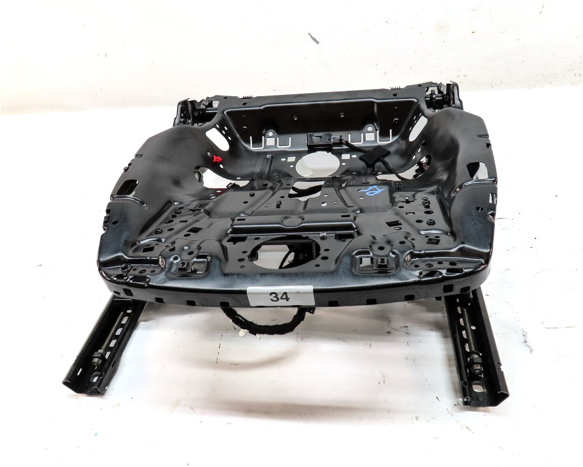 Thumbnail 2: 2015-2018 PORSCHE MACAN (95B) FRONT RIGHT PASSENGER SEAT TRACK w/ ADJUST MOTORS