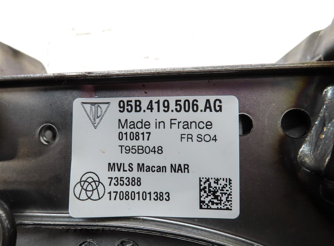 Thumbnail 8: 2015-2018 PORSCHE MACAN (95B) STEERING COLUMN WHEEL ADJUST ASSEMBLY