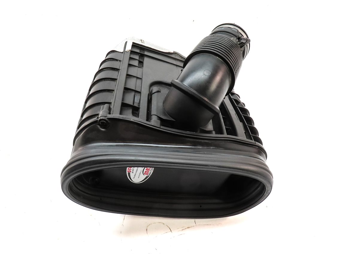 Thumbnail 4: 2017-2018 PORSCHE MACAN (95B) 2.0L TURBO (MCY.NB) ENGINE AIR FILTER HOUSING BOX