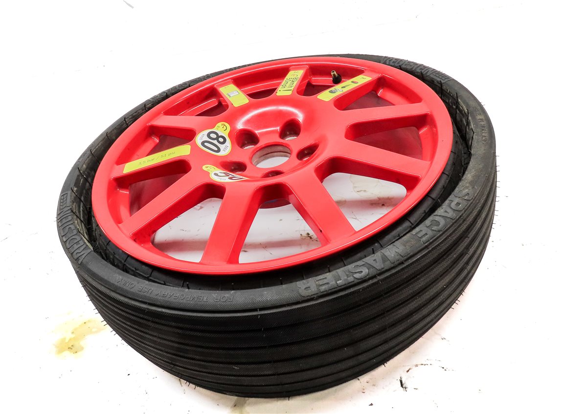 Thumbnail 2: 2019-2024 PORSCHE MACAN (95B) 18x6 EMERGENCY ROADSIDE SPARE TIRE WHEEL RIM (RED)