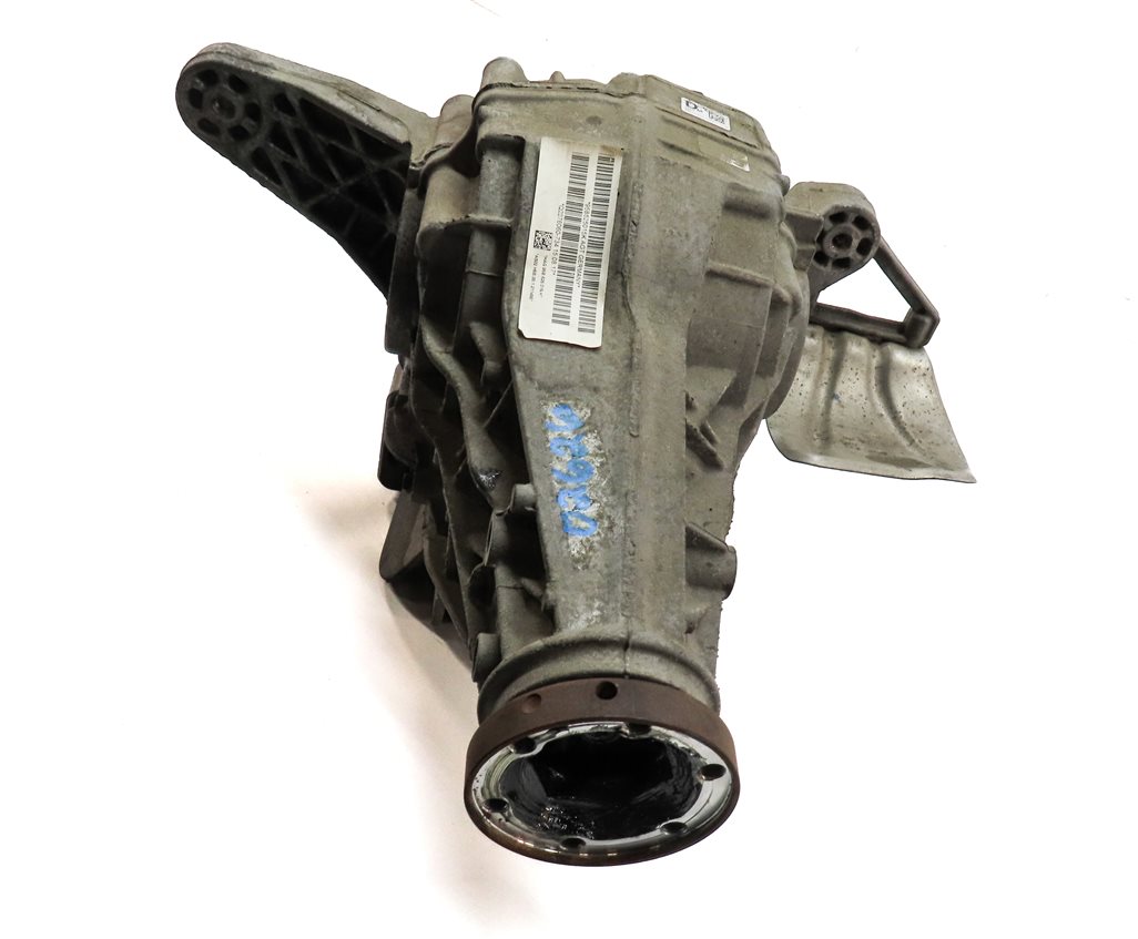 Thumbnail 2: 2017-2018 PORSCHE MACAN (95B) 2.0L 3.6L REAR DIFFERENTIAL CARRIER GEAR BOX