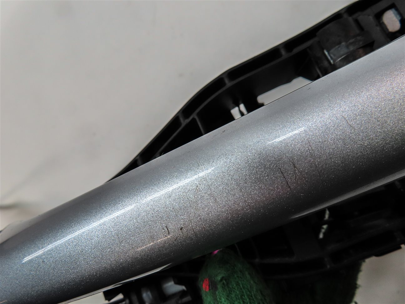 Thumbnail 5: 2015-2019 PORSCHE MACAN (95B) FRONT LEFT DRIVER EXTERIOR DOOR HANDLE (Silver)