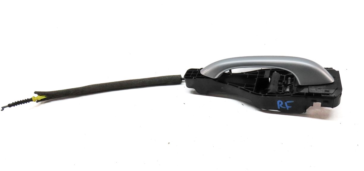 Thumbnail 2: 15-19 PORSCHE MACAN (95B) FRONT RIGHT PASSENGER EXTERIOR DOOR HANDLE (Silver)