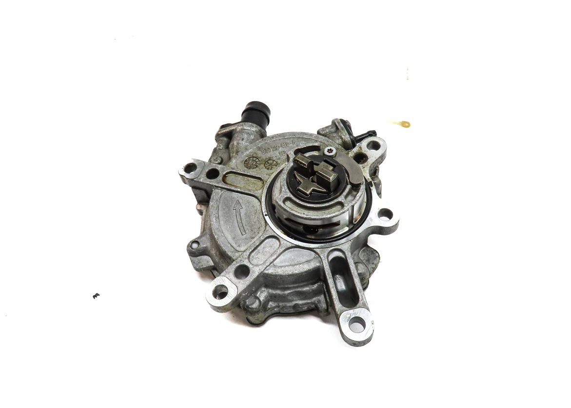 Thumbnail 4: 2012-2020 MERCEDES C E GLC CLS SLK (W204 W212 W213 W218 X253) BRAKE VACUUM PUMP