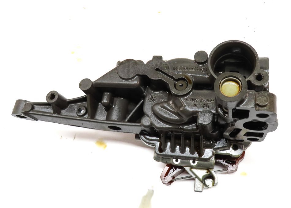 Thumbnail 5: 2013 MERCEDES E350 (W212) 3.5L (276.952) ENGINE MOTOR OIL FLUID PUMP