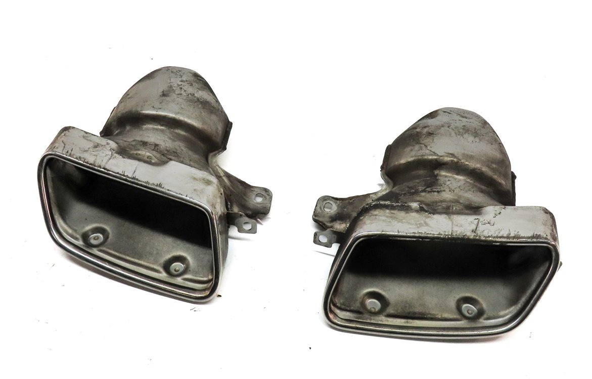 12-13 MERCEDES E350 W212 REAR LEFT & RIGHT EXHAUST MUFFLER TIP SET/2 (CHROME)
