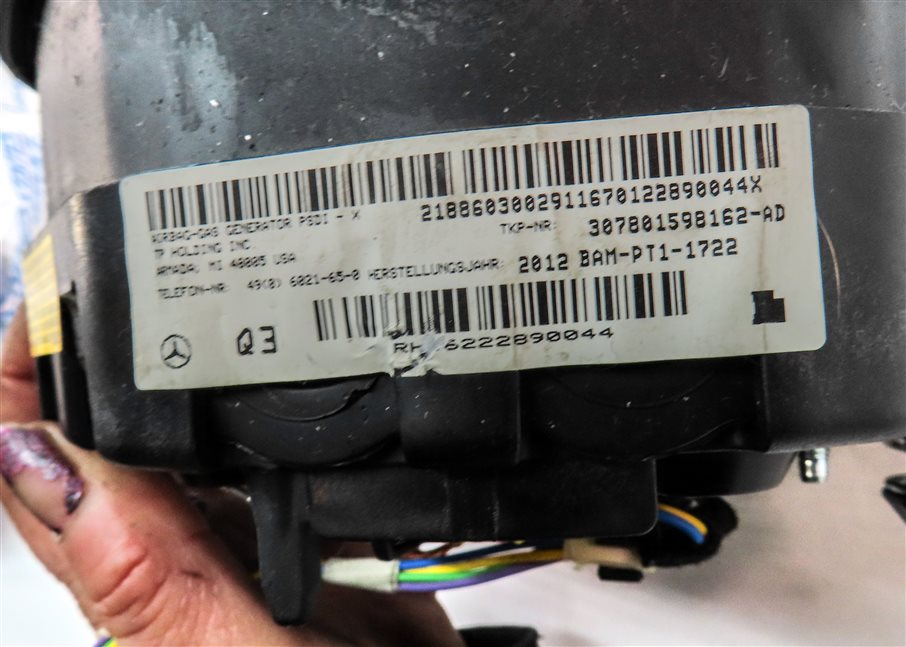 Thumbnail 6: 12-17 MERCEDES E250 E350 E400 E550 GLK250 GLK350 CLS550 STEERING WHEEL AIRBAG