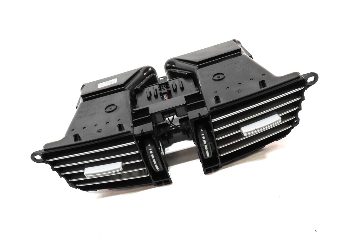 Thumbnail 3: 2013 MERCEDES E350 (W212) FRONT CENTER DASH HEAT AIR AC DUAL VENT (BLACK)