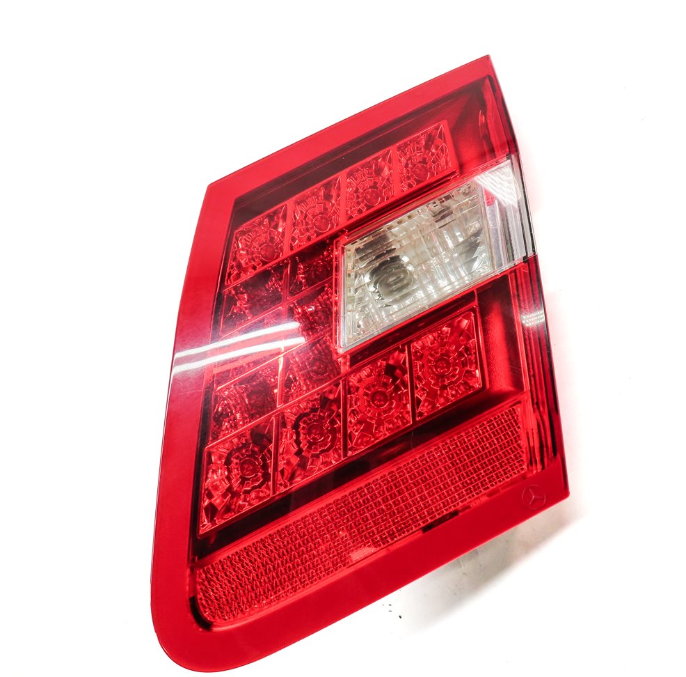 Thumbnail 4: 2010-2013 MERCEDES E300 E350 E400 E550 (W212) RIGHT INNER TAILLIGHT LIGHT LAMP
