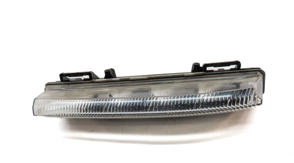 Thumbnail 2: 11-15 MERCEDES C E SLK (A207 C207 W204 W212 R172) LEFT DRL FOGLIGHT LIGHT LAMP