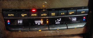 Thumbnail 2: 10-13 MERCEDES E CLASS (A207 C207 W207 W212) FRONT TEMPERATURE CLIMATE CONTROL