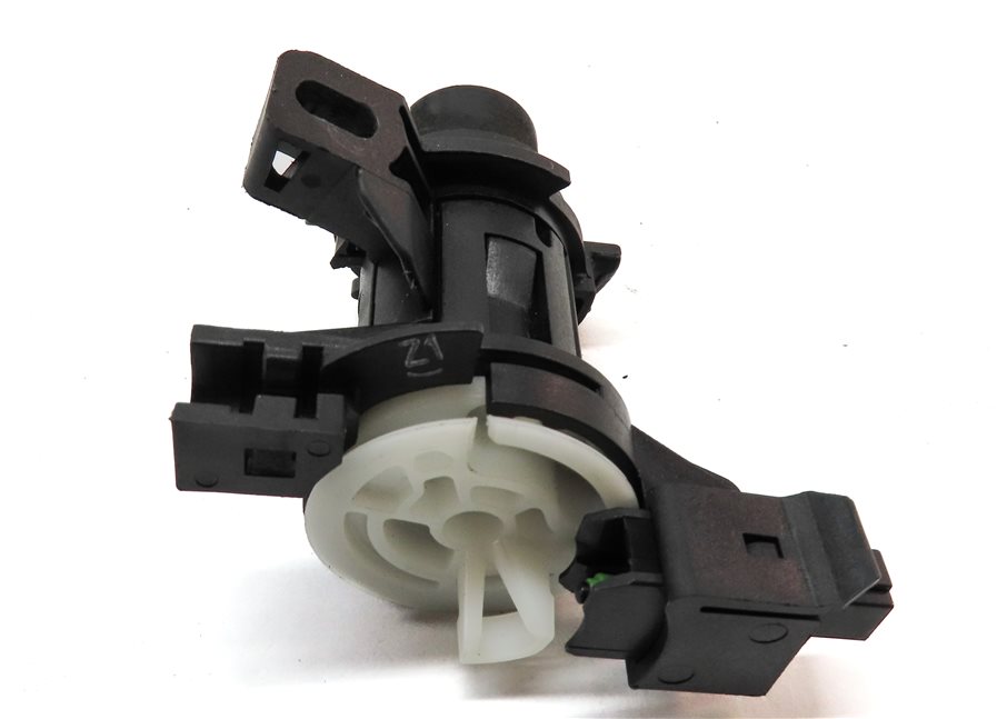 Thumbnail 5: 2013 MERCEDES E350 (W212) FRONT DRIVER DOOR HANDLE TRUNK LOCK CYLINDER KEY SET/3
