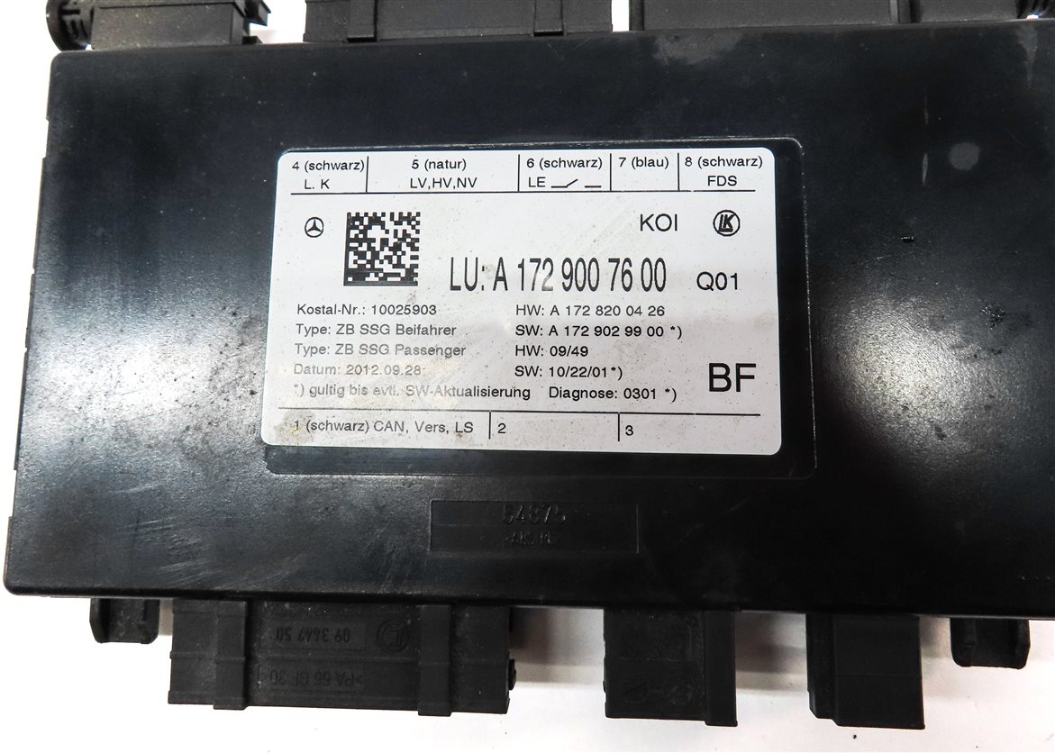 Thumbnail 4: 2013 MERCEDES E350 (W212) FRONT RIGHT PASSENGER SEAT CONTROL MODULE