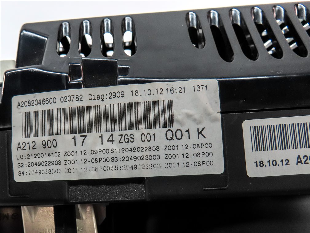 Thumbnail 7: 12-13 MERCEDES E CLASS W212 W207 SPEEDOMETER INSTRUMENT GAUGE CLUSTER (154k)