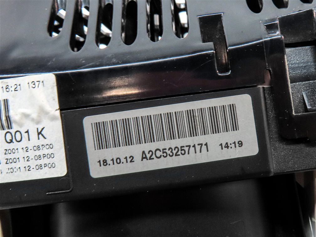 Thumbnail 8: 12-13 MERCEDES E CLASS W212 W207 SPEEDOMETER INSTRUMENT GAUGE CLUSTER (154k)