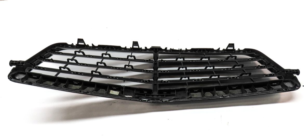 Thumbnail 6: 2010-2013 MERCEDES E300 E350 E400 E550 E63 AMG (W212) FRONT UPPER HOOD GRILLE
