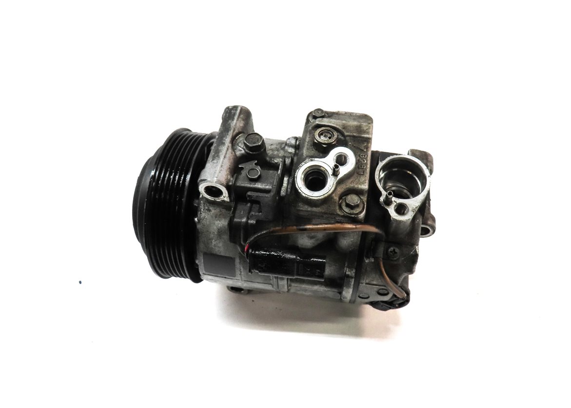 Thumbnail 2: 2013 MERCEDES C300 C350 E300 E350 SLK350 (W204 C207 W212) 3.5L AC AIR COMPRESSOR