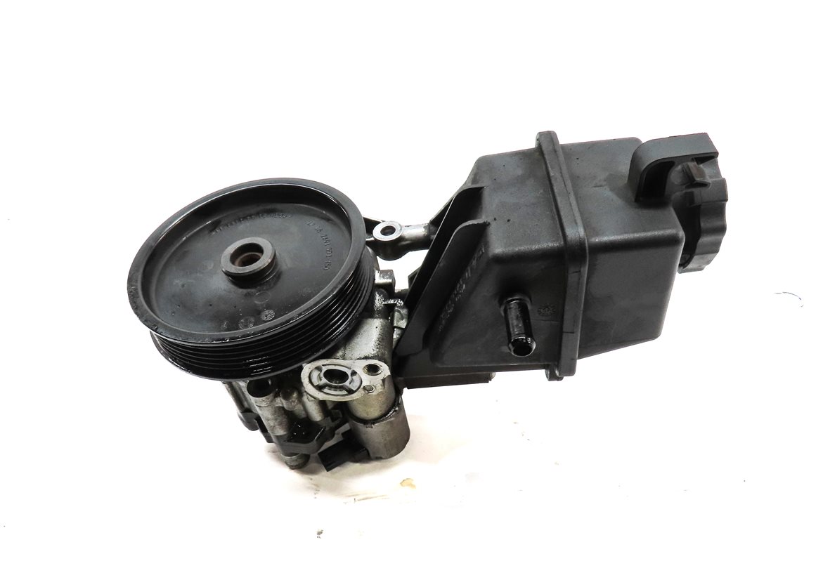 Thumbnail 2: 2012-2020 MERCEDES E350 SLC43 SLK350 (W212 W172) POWER STEERING PUMP w/ PULLEY