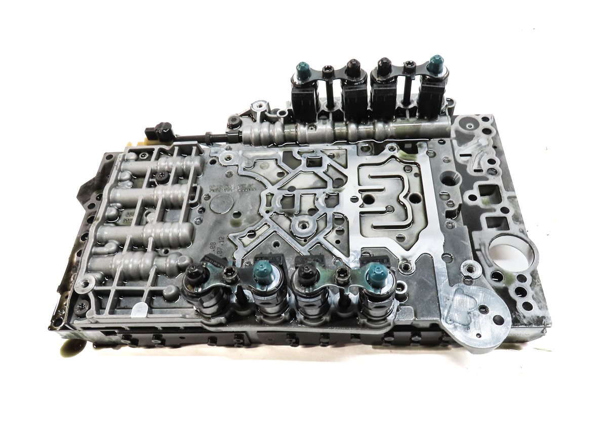 Thumbnail 2: 2013 MERCEDES E350 (W212) 3.5L AUTOMATIC AUTO TRANSMISSION VALVE BODY BLOCK