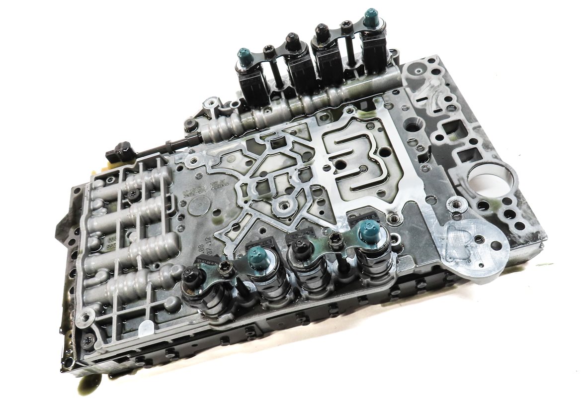Thumbnail 3: 2013 MERCEDES E350 (W212) 3.5L AUTOMATIC AUTO TRANSMISSION VALVE BODY BLOCK