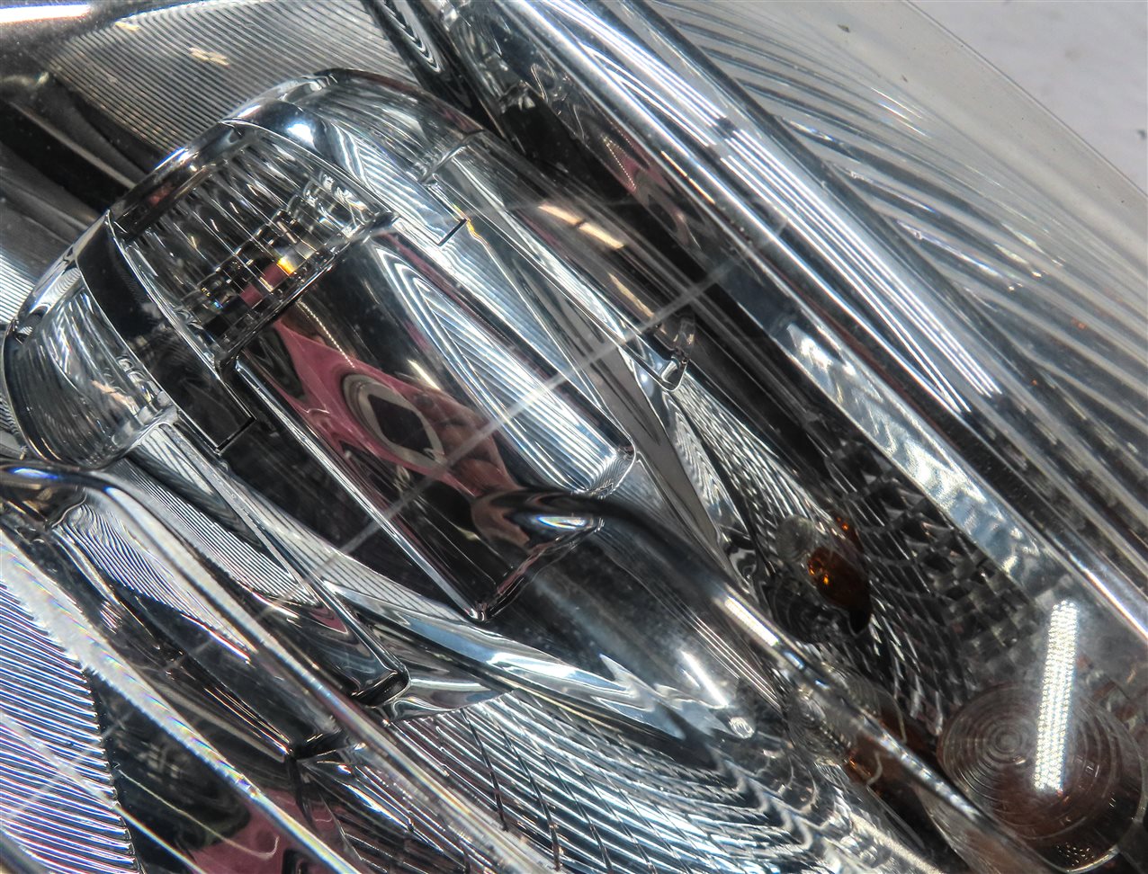 Thumbnail 8: 2010-2013 MERCEDES E300 E350 E400 E550 (W212) LEFT DRIVER HALOGEN HEADLIGHT LAMP