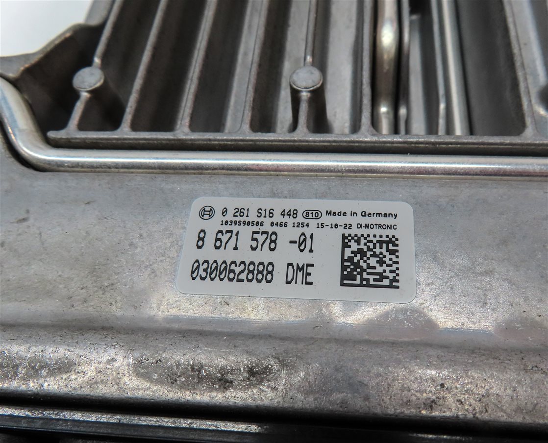 Thumbnail 12: 2016-2019 BMW M550i 750i ALPINA B7 (G11) BODY ENGINE CONTROL MODULE & KEY SET