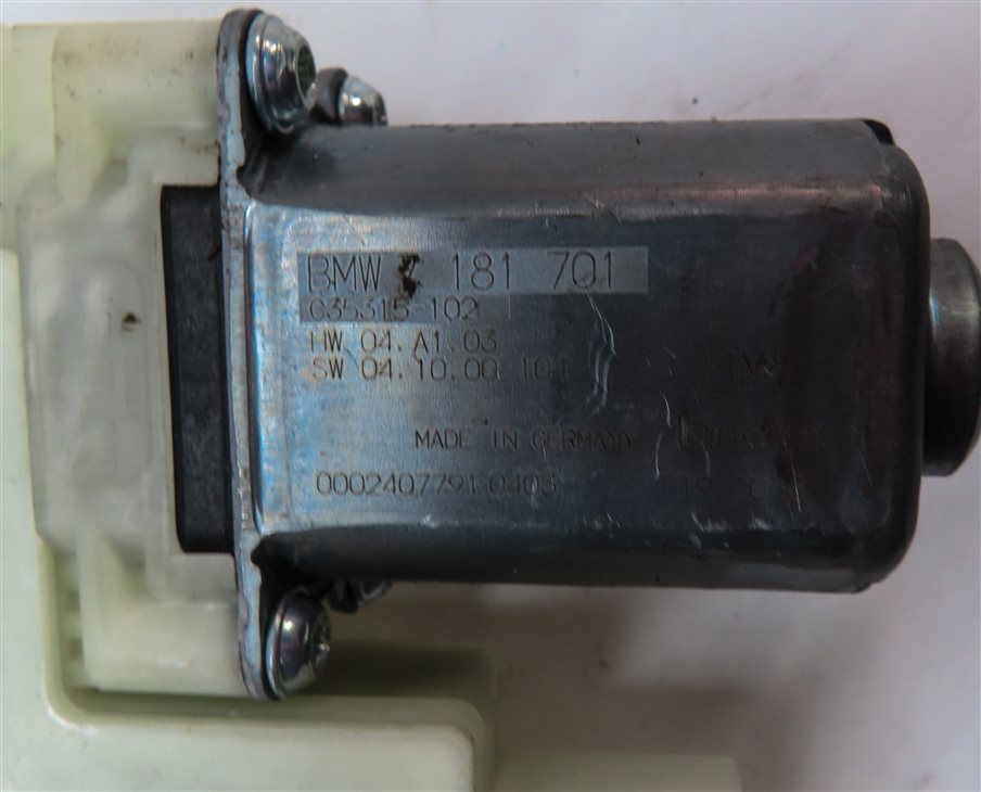 Thumbnail 6: 2016-2023 BMW 5 7 X3 X4 (G30 G11 G01 G02) FRONT LEFT DRIVER DOOR WINDOW MOTOR