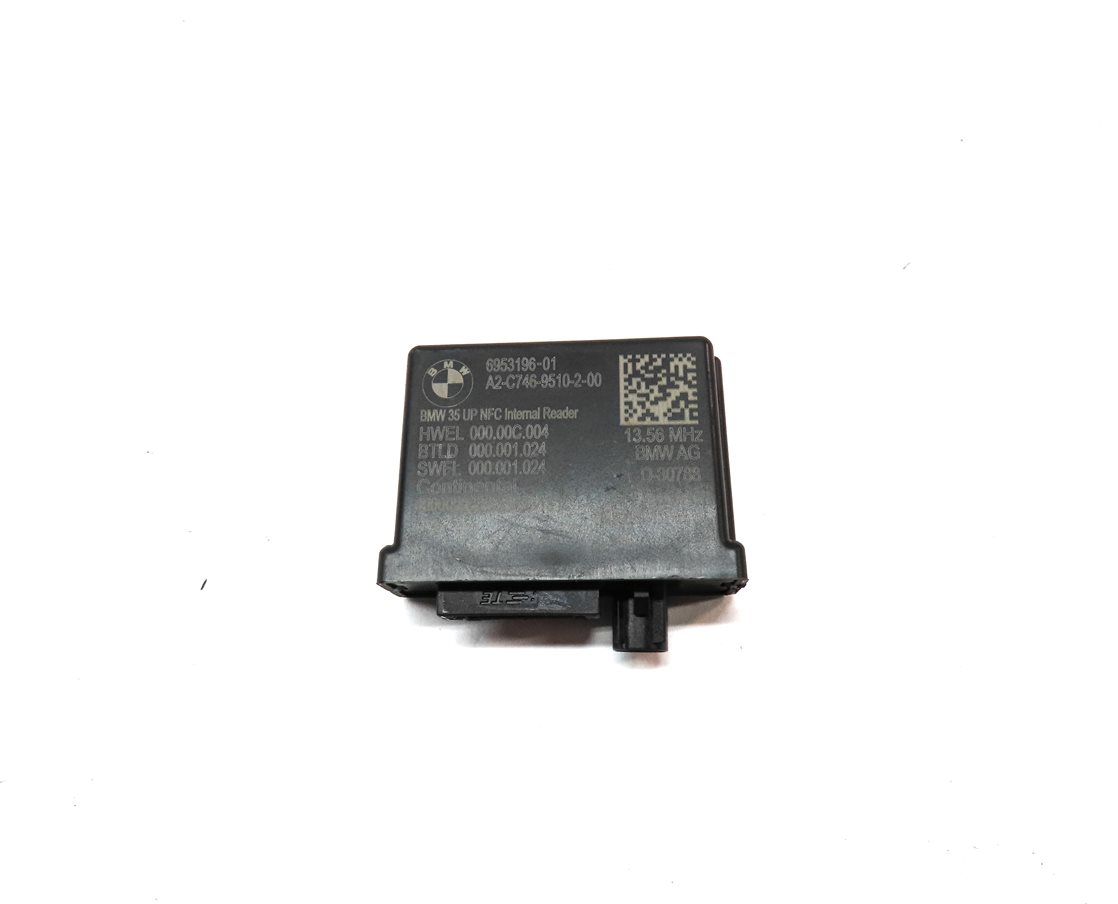 Thumbnail 2: 2016 BMW 750i (G11) NEAR FIELD AERIAL COMMUNICATION CONTROL MODULE