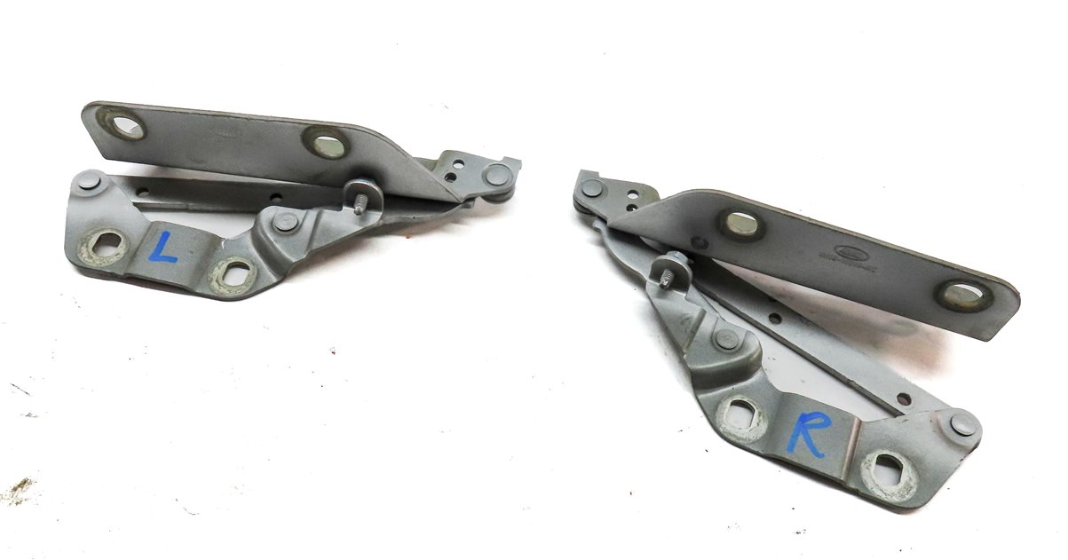 Thumbnail 1: 2008-2019 LAND ROVER LR2 / RANGE ROVER EVOQUE (L538) HOOD HINGE SET-2 (SILVER)