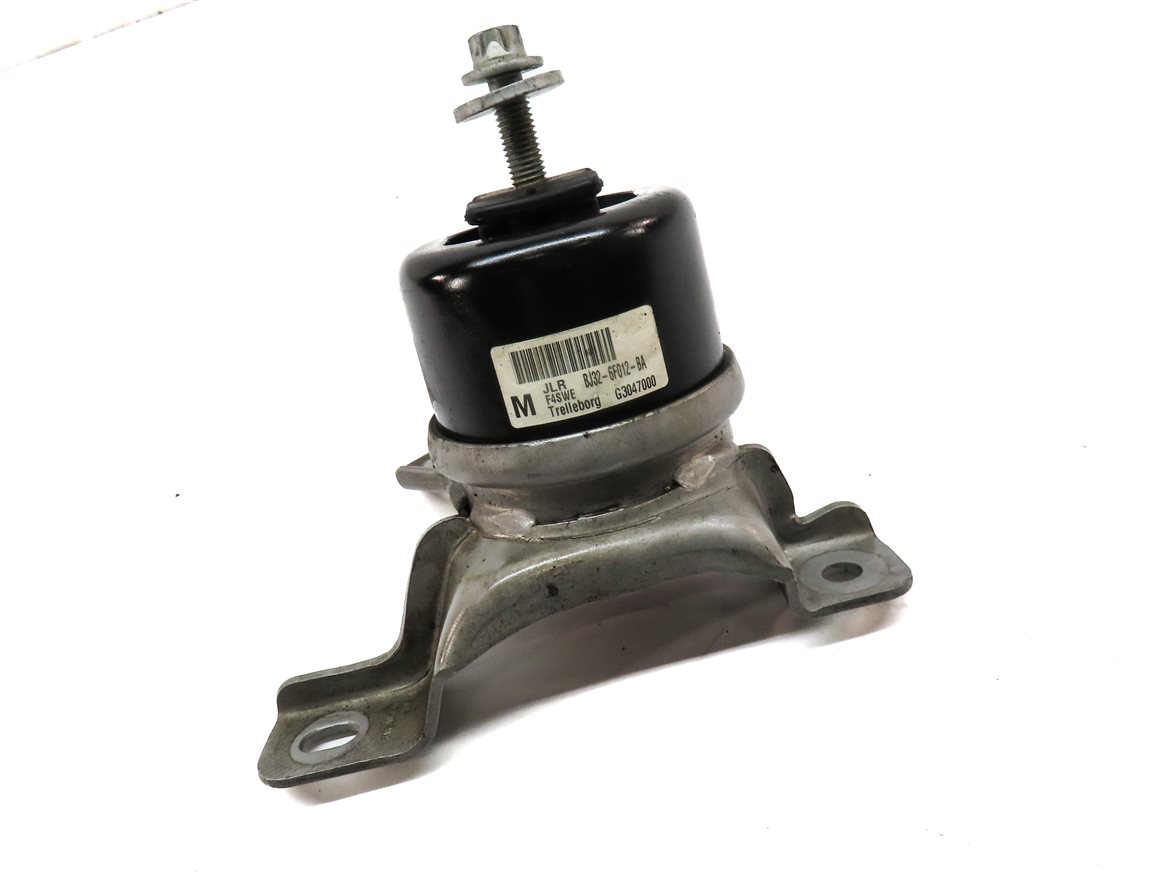 Thumbnail 3: 16 RANGE ROVER EVOQUE L538 2.0L TURBO RIGHT PASSENGER ENGINE MOTOR MOUNT BRACKET