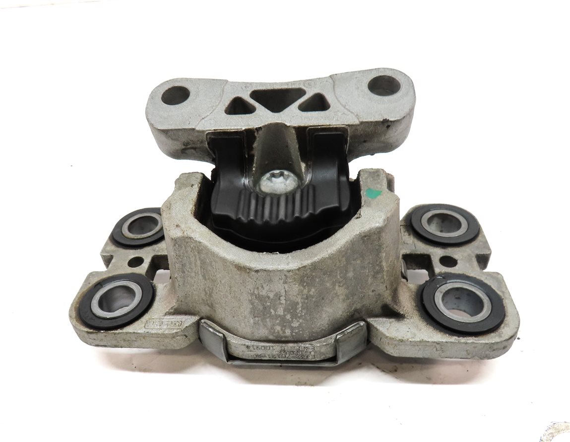 Thumbnail 6: 2016 RANGE ROVER EVOQUE (L538) 2.0L TURBO REAR AUTO TRANSMISSION MOUNT BRACKET