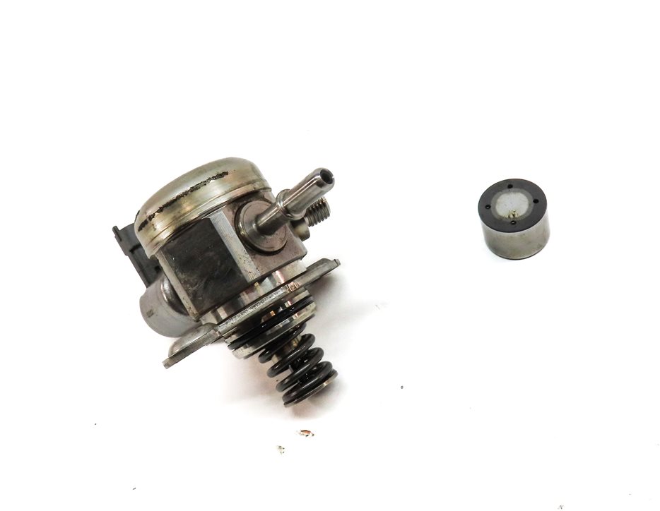 Thumbnail 3: 12-17 LR2 DISCOVERY SPORT RANGE ROVER EVOQUE (L538 L550) HIGH PRESSURE FUEL PUMP