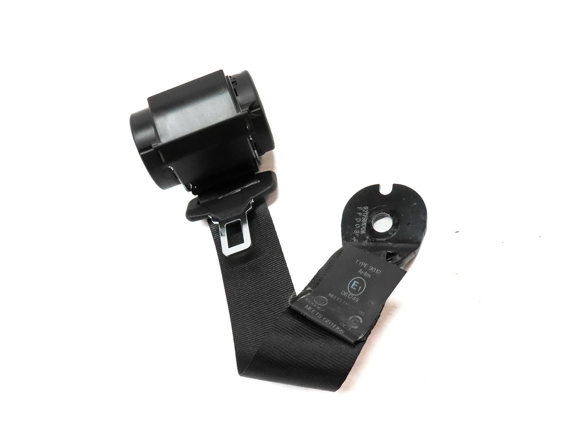 Thumbnail 3: 2016 RANGE ROVER EVOQUE (L538) REAR RIGHT SEAT SEATBELT RETRACTOR (BLACK)