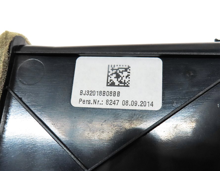 Thumbnail 6: 16 RANGE ROVER EVOQUE (L538) FRONT RIGHT PASSENGER DASH HEAT AIR AC VENT (BLACK)