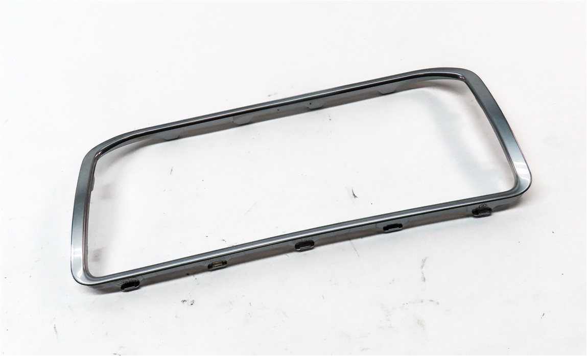 Thumbnail 3: 2016 RANGE ROVER EVOQUE (L538) FRONT DASH MEDIA INFORMATION SCREEN TRIM BEZEL
