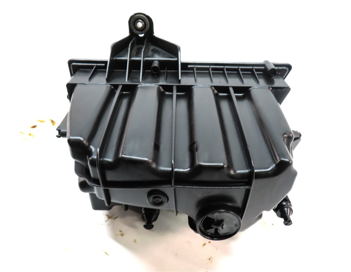 Thumbnail 7: 2015-2017 RANGE ROVER EVOQUE DISCOVERY SPORT (L538 L550) AIR FILTER BOX HOUSING