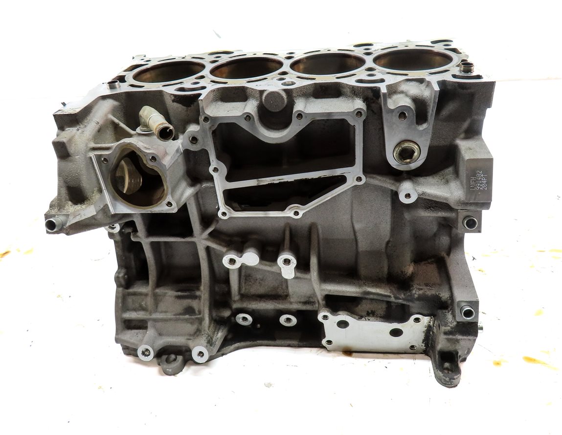 Thumbnail 2: 12-17 LAND ROVER LR2 DISCOVERY SPT EVOQUE (L538 L550) 2.0L TURBO CYLINDER BLOCK