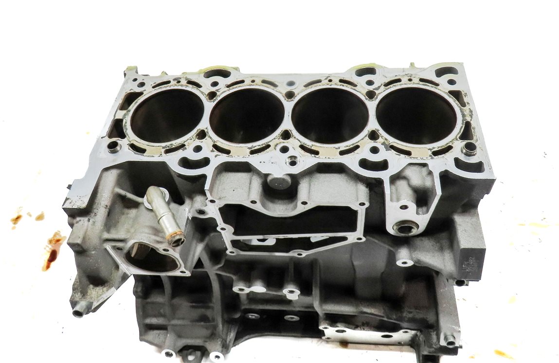 Thumbnail 4: 12-17 LAND ROVER LR2 DISCOVERY SPT EVOQUE (L538 L550) 2.0L TURBO CYLINDER BLOCK