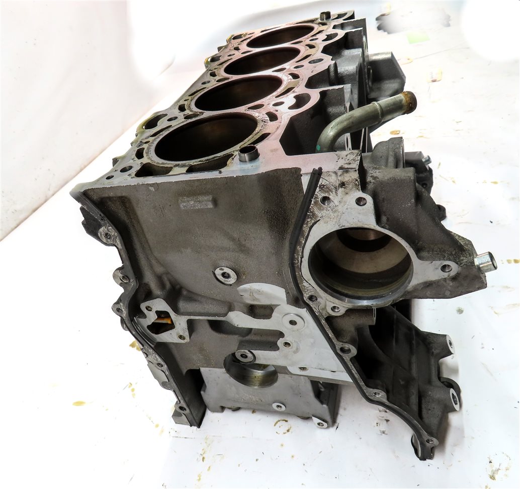 Thumbnail 6: 12-17 LAND ROVER LR2 DISCOVERY SPT EVOQUE (L538 L550) 2.0L TURBO CYLINDER BLOCK