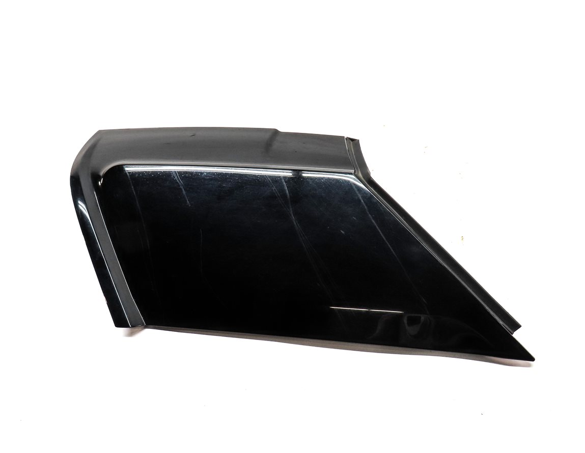 Thumbnail 2: 16 RANGE ROVER EVOQUE L538 REAR RIGHT D PILLAR COVER TRIM MOULDING (GLOSS BLACK)