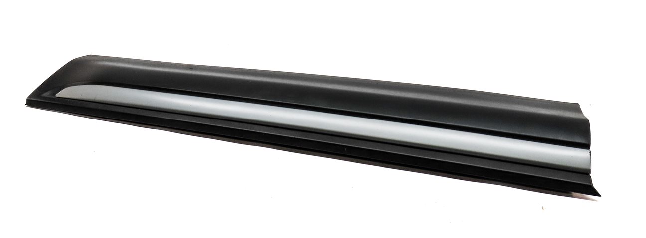 12-19 RANGE ROVER EVOQUE L538 FRONT RIGHT PASSENGER EXTERIOR LOWER DOOR TRIM