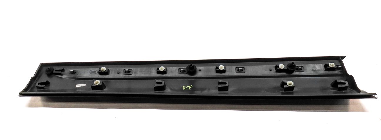 Thumbnail 5: 12-19 RANGE ROVER EVOQUE L538 FRONT RIGHT PASSENGER EXTERIOR LOWER DOOR TRIM