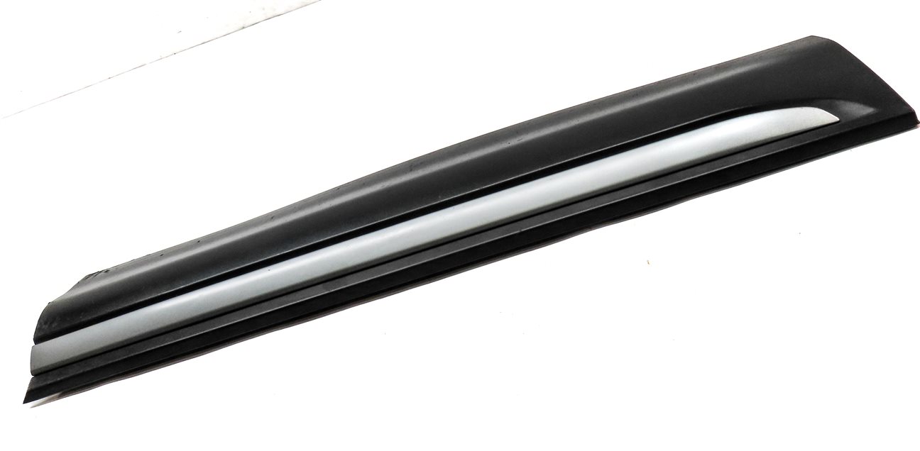 Thumbnail 3: 12-19 RANGE ROVER EVOQUE L538 FRONT LEFT DRIVER EXTERIOR LOWER DOOR TRIM