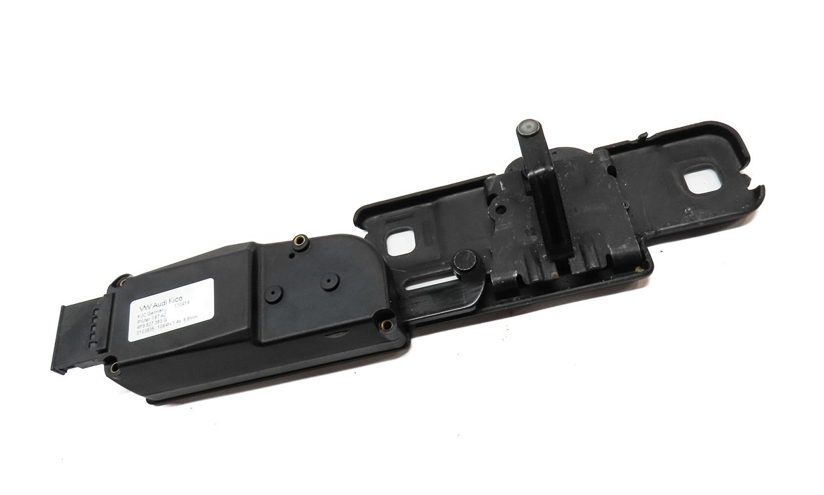 Thumbnail 3: 2014 AUDI Q5 (B8 8R) REAR CARGO LIFTGATE TRUNK LOWER STRIKER PLATE ACTUATOR