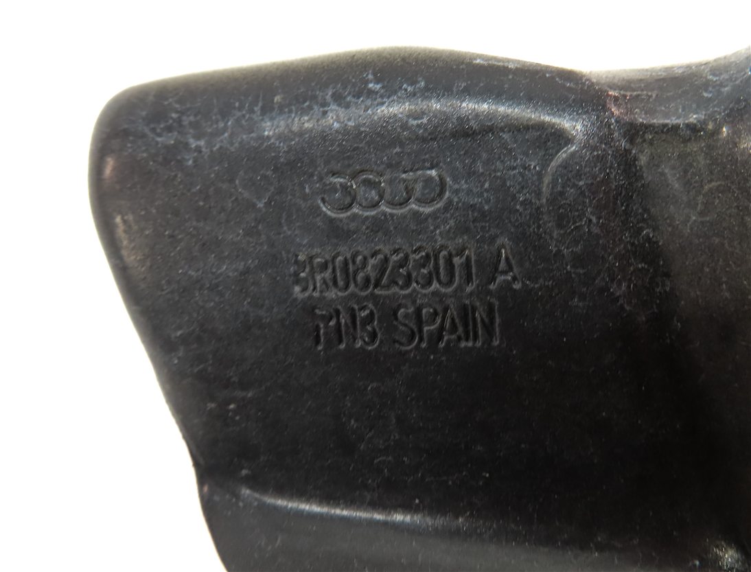 Thumbnail 9: 09-17 AUDI Q5 SQ5 (B8 8R) FRONT LEFT & RIGHT HOOD HINGE SET-2 (BLACK)