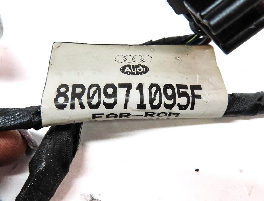 Thumbnail 4: 14 AUDI Q5 (B8 8R) FRONT PARK ASSIST PDC DISTANCE SENSOR SET/4 w/HARNESS (BLACK)