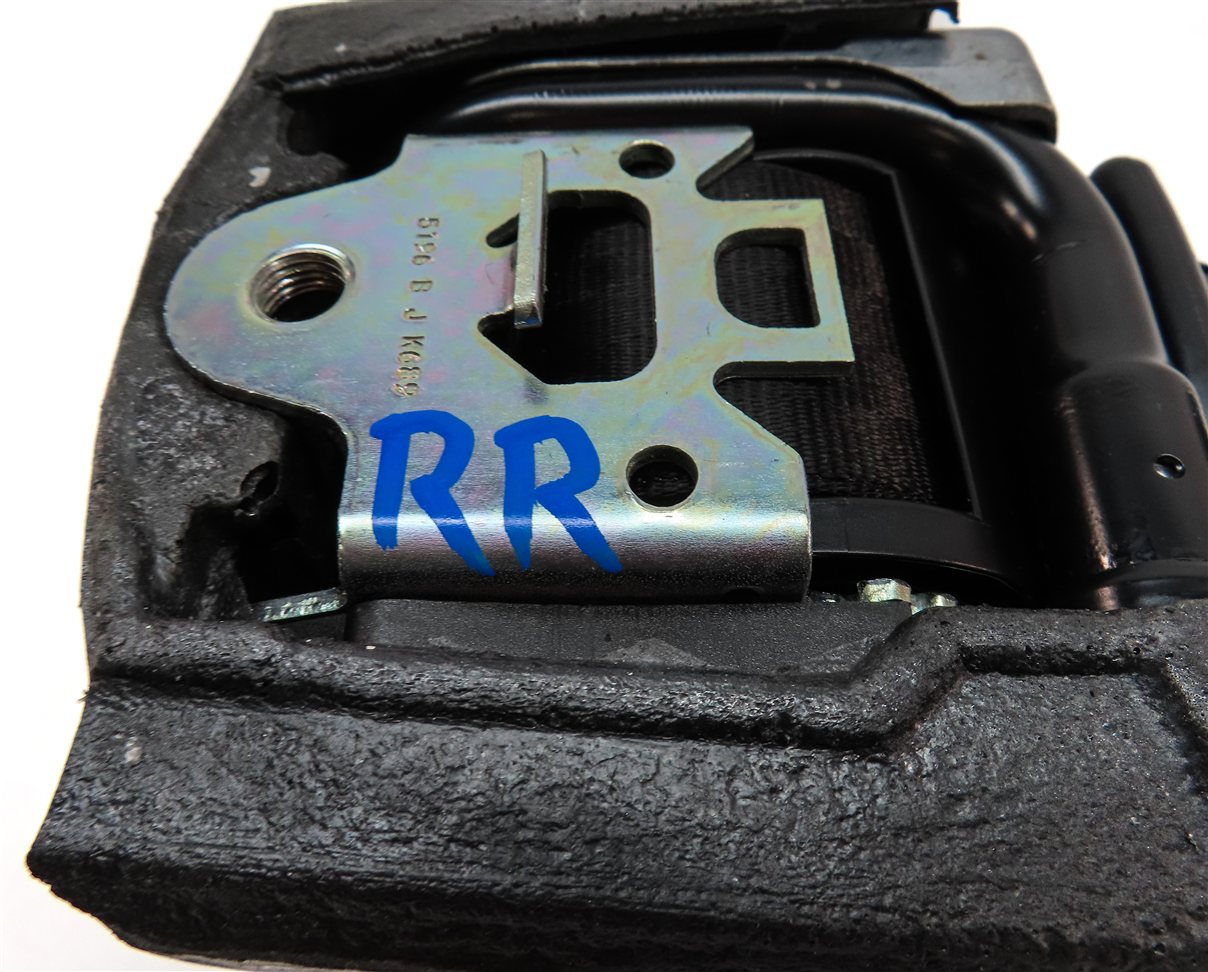 Thumbnail 5: 2014 AUDI Q5 (B8 8R) REAR RIGHT SEAT BELT SEATBELT RETRACTOR (BLACK)